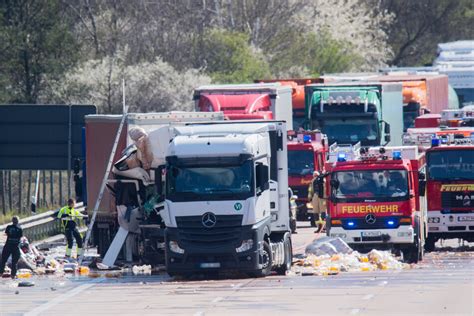 lkw unfall heute a7